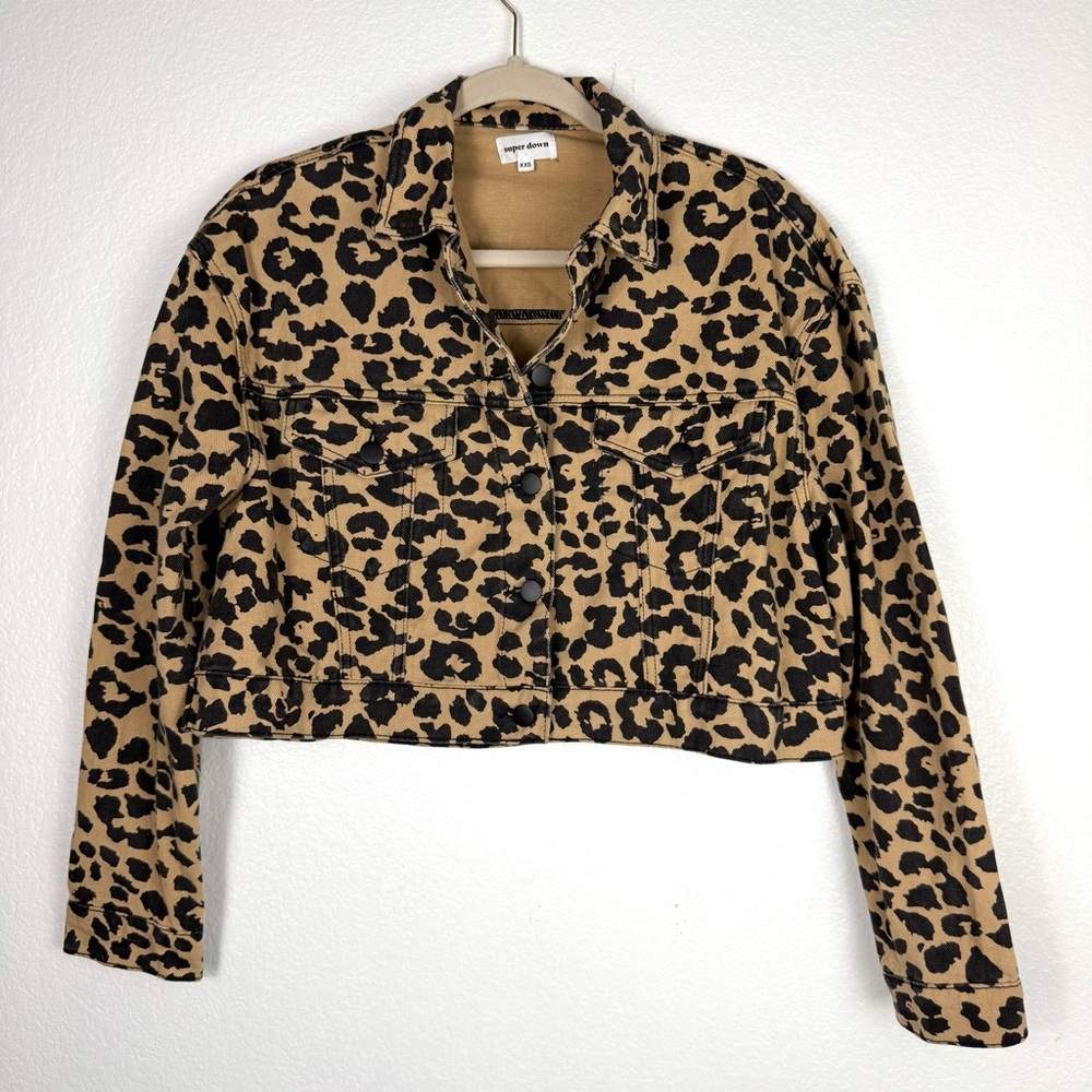 Revolve Super Down Leopard Print Cropped Jacket S… - image 1